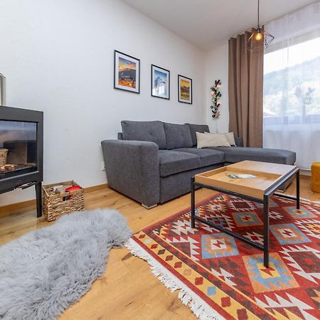 Apartman Juh Tale Buitenkant foto