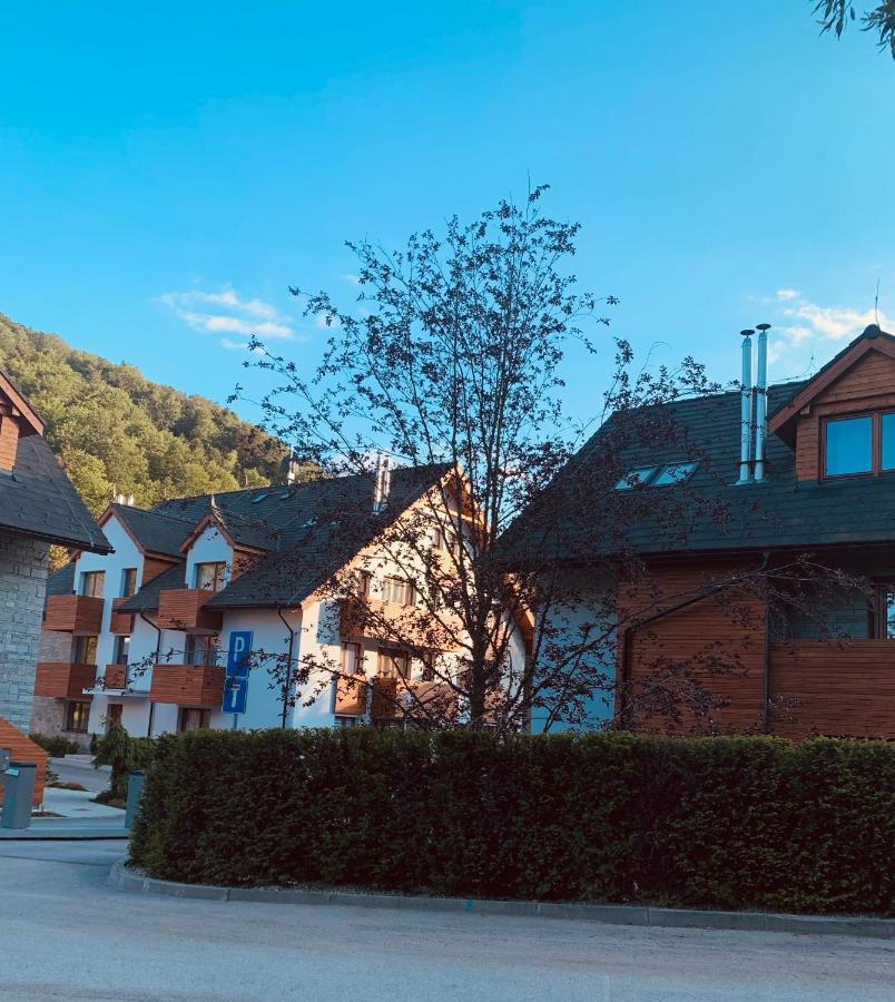 Apartman Juh Tale Buitenkant foto