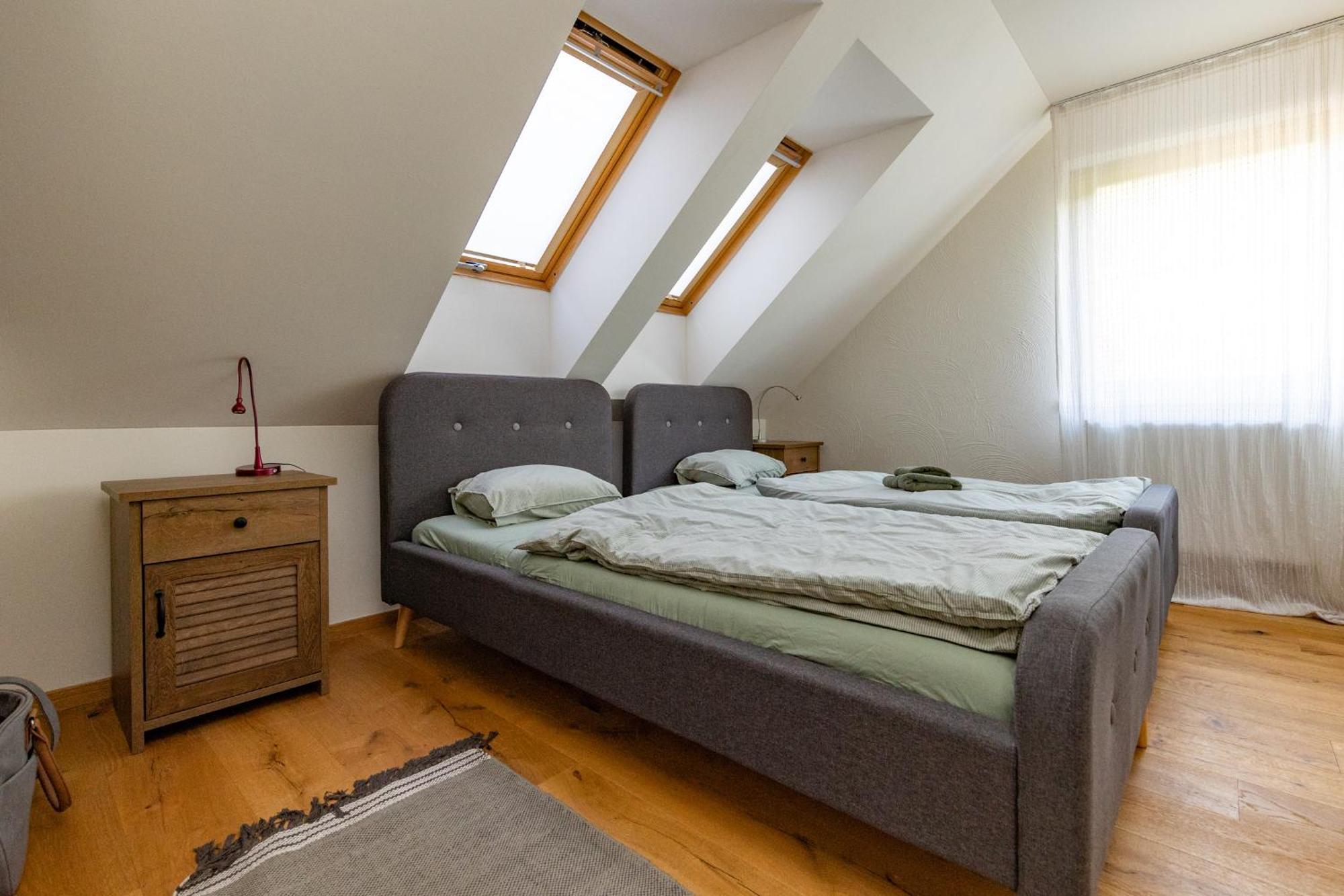 Apartman Juh Tale Buitenkant foto